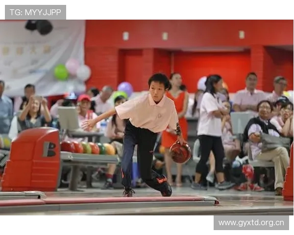 掌握保龄球补中技巧提升命中率的系统训练方法解析与实战应用全指南