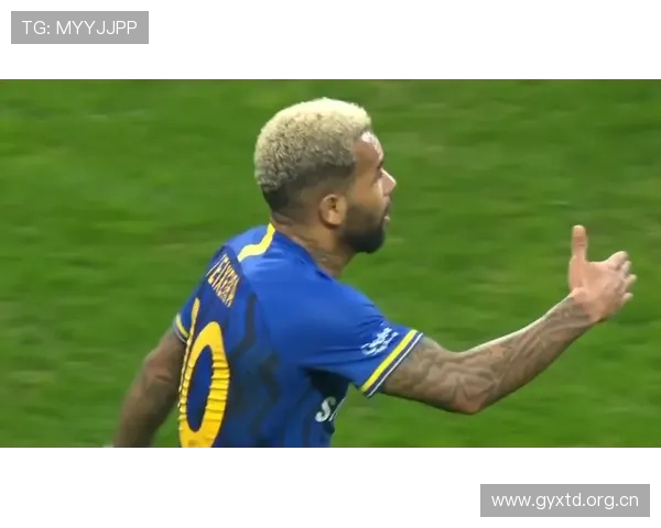 阿姆里头球建功利雅得胜利三球完胜扎瓦拉彰显亚冠豪门实力